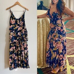 Lulu's Navy Floral Maxi Dress